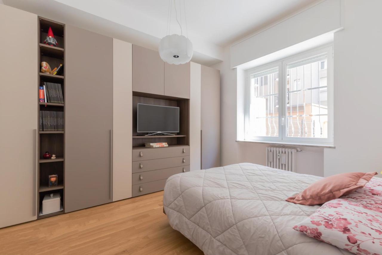 Design Premium Apartment In Center Milan - Homeunity Buitenkant foto