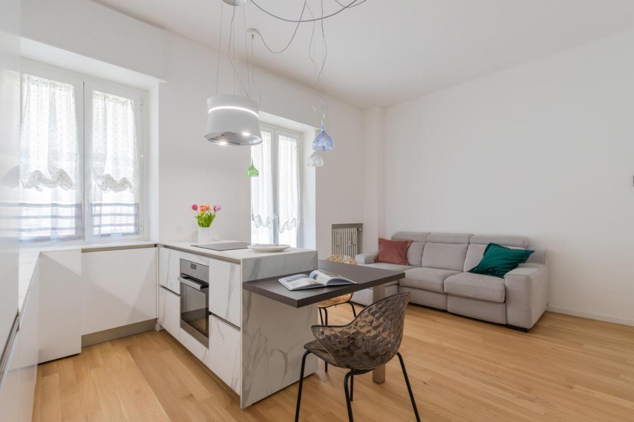Design Premium Apartment In Center Milan - Homeunity Buitenkant foto
